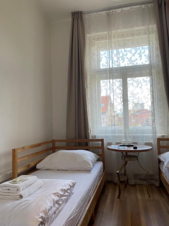 Gallery Hotel Sis Прага Екстер'єр фото